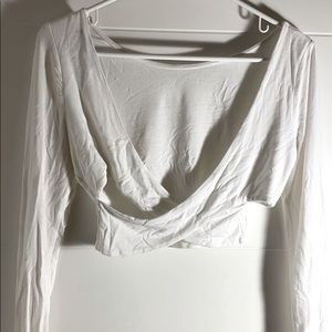 white long sleeved crisscross top